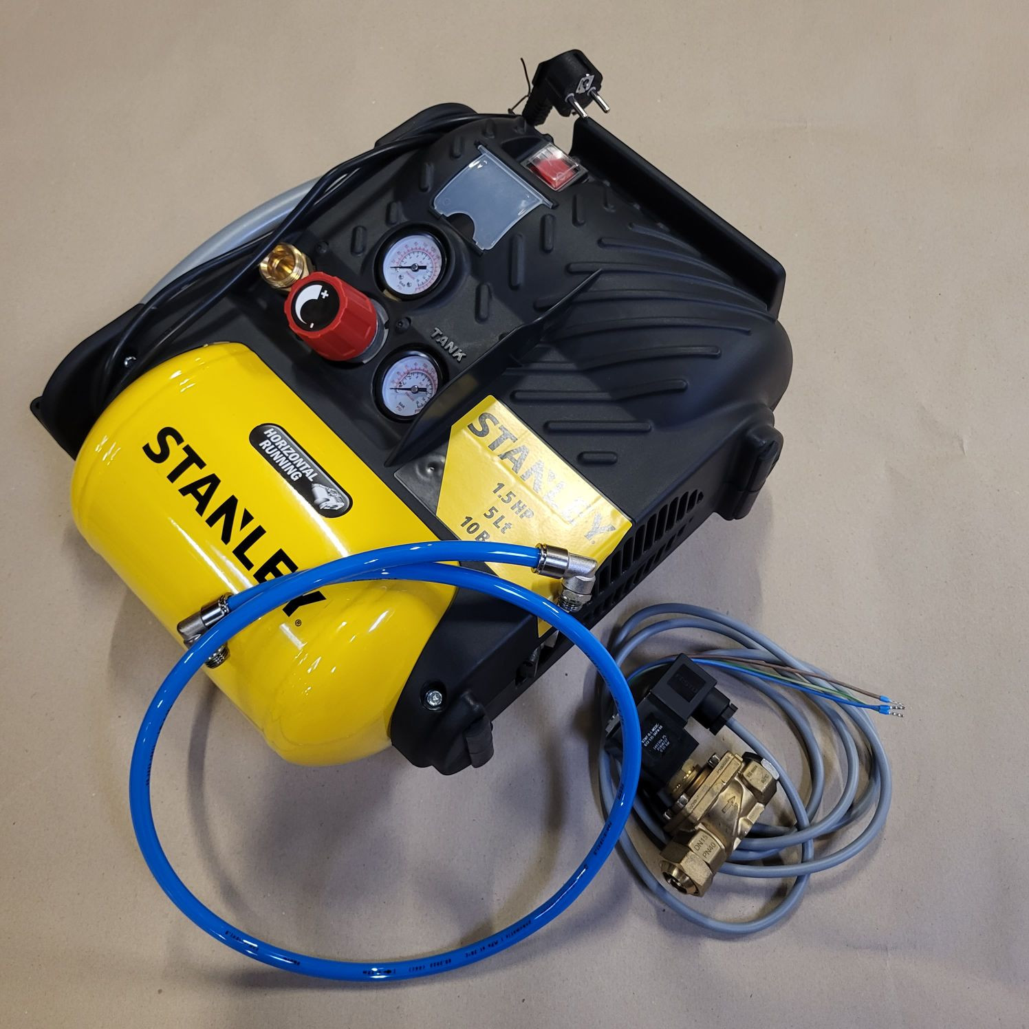 Nettoyage automatique du canon de combustion